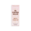 REVOLUTION Matte Touch Up Oil Control Roller en Pierre Volcanique Absorbant